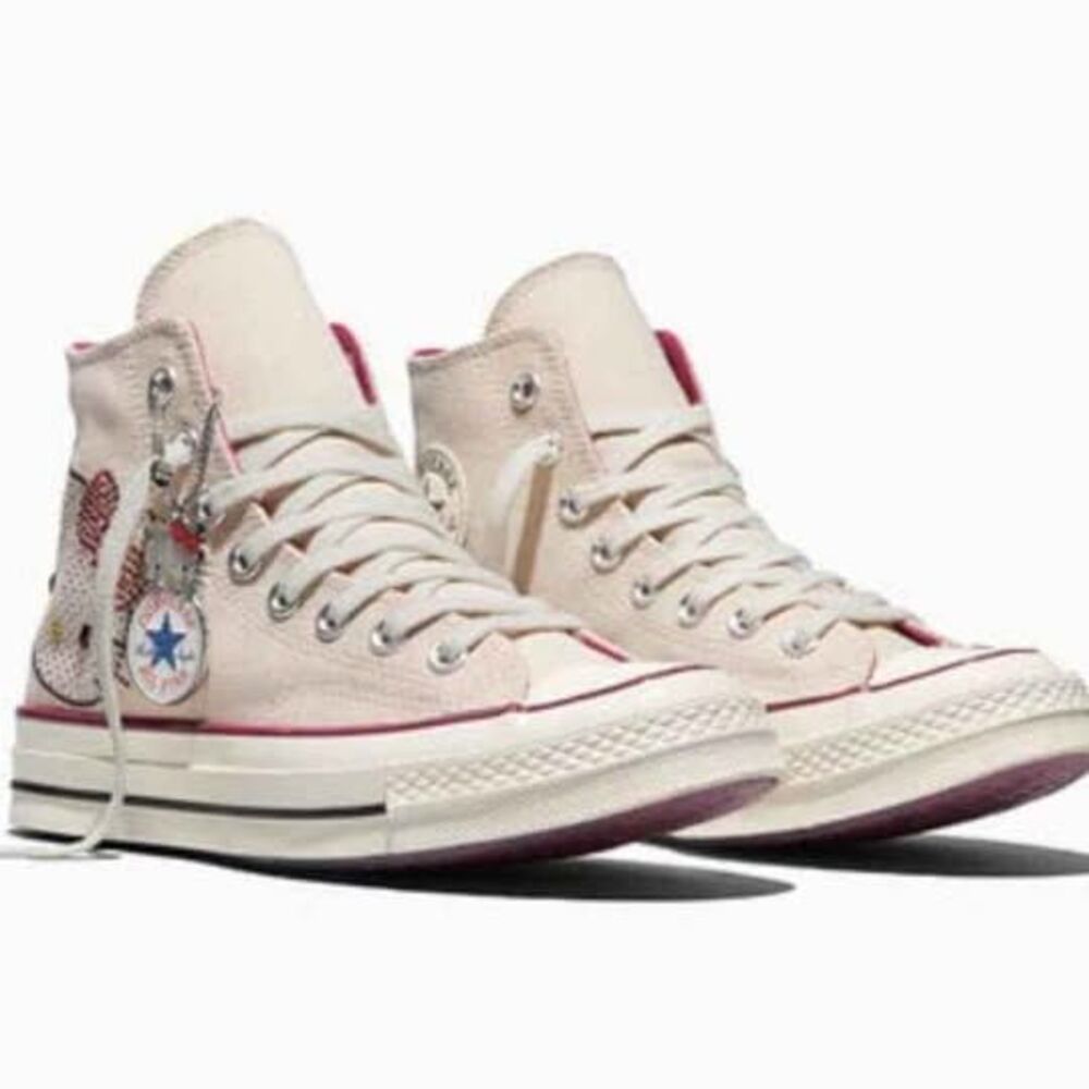 RARE Sanrio Hello Kitty + Swarovski +Converse Chuck 70 Limited Edition M 10 /W12